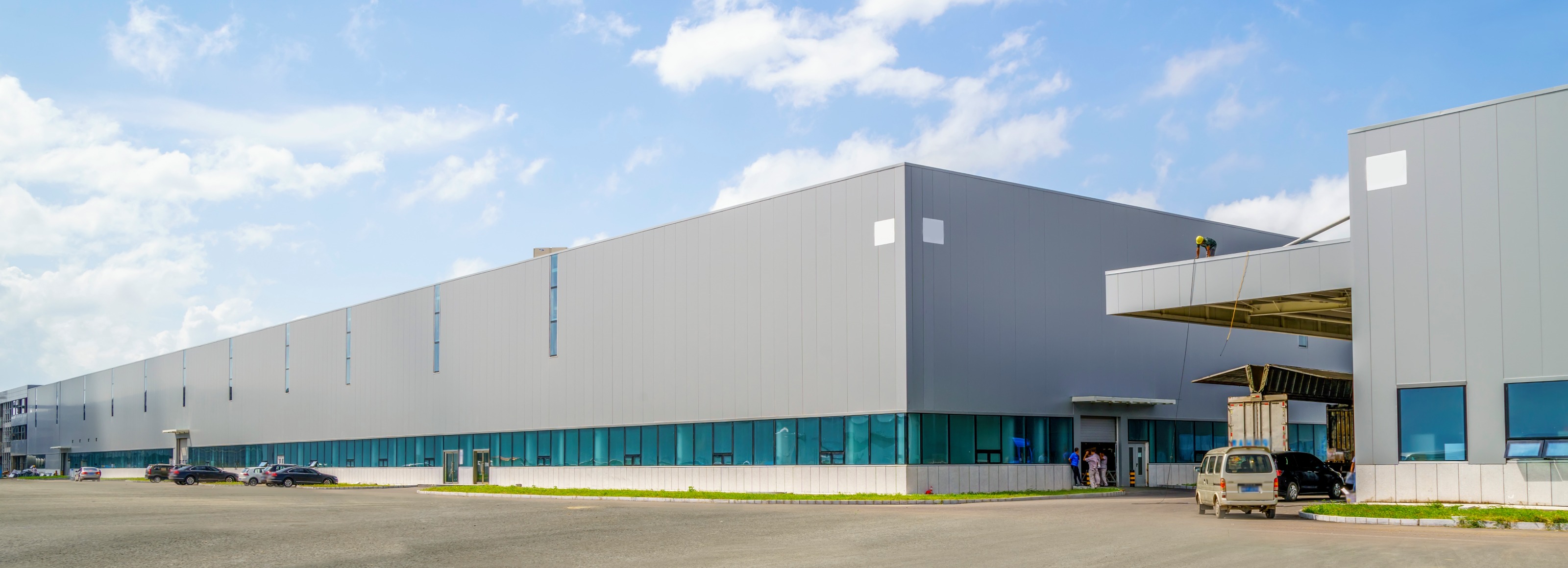 Industrial factory for sale in Noida