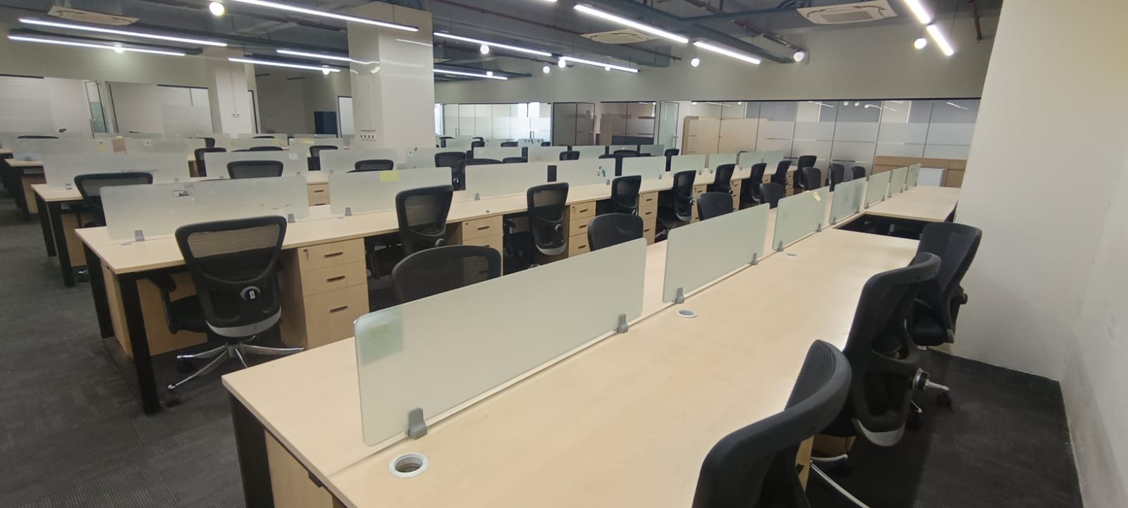 Office Space For Rent in Sector 63, Noida - image 1