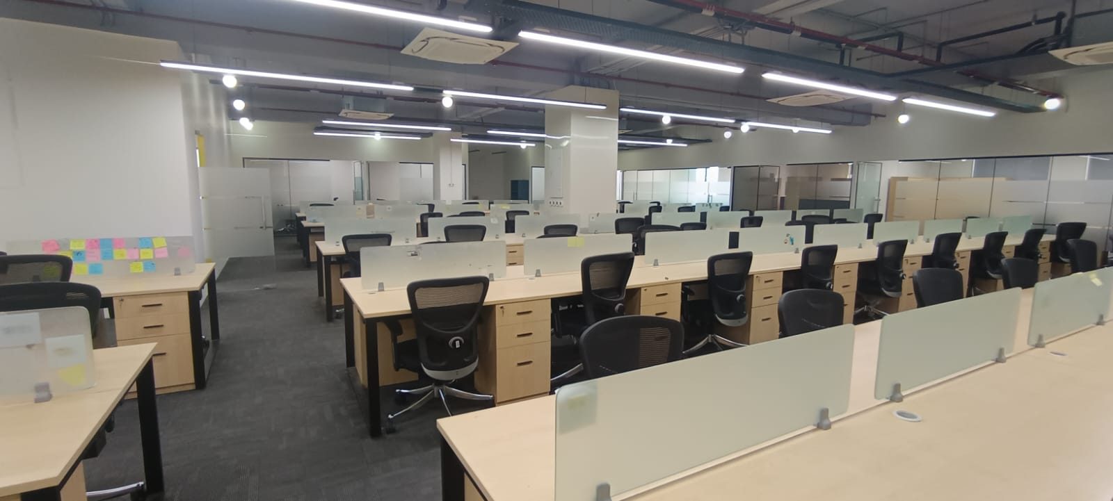 Office Space For Rent in Sector 63, Noida - image 2