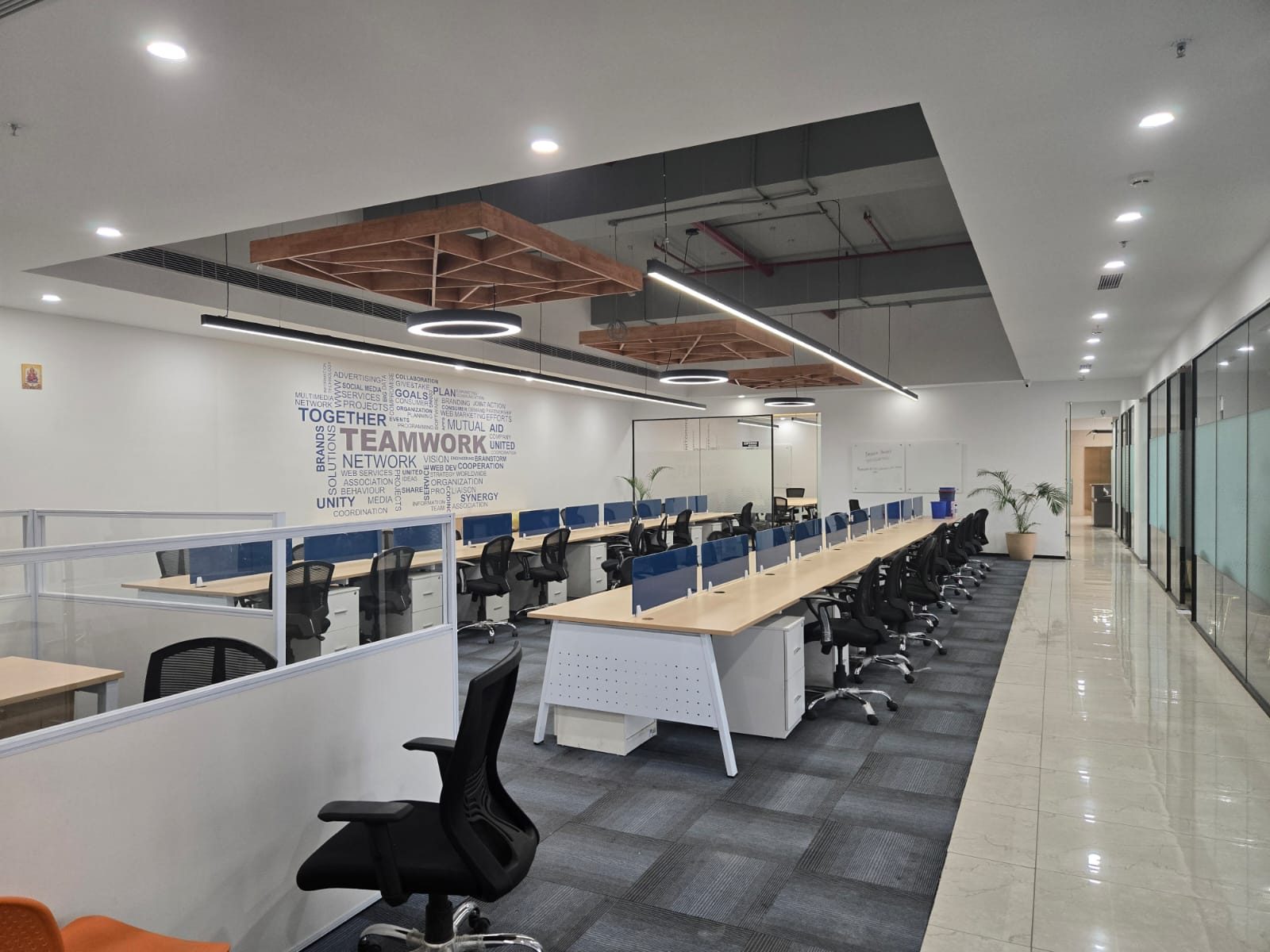 Office Space For Rent in Sector 16, Noida - image 2